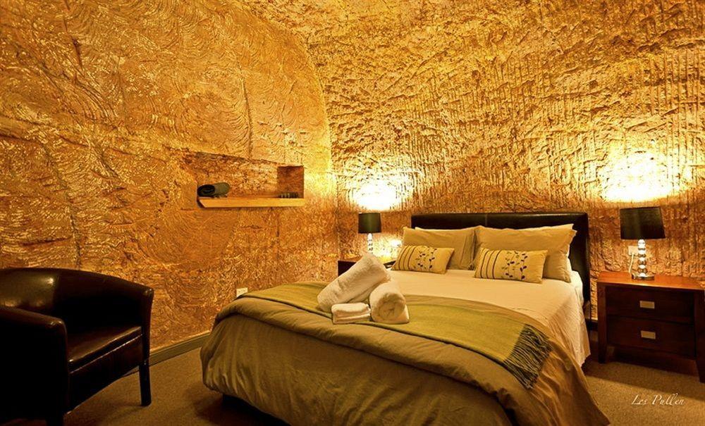 קובר פדי The Lookout Cave Underground Motel מראה חיצוני תמונה