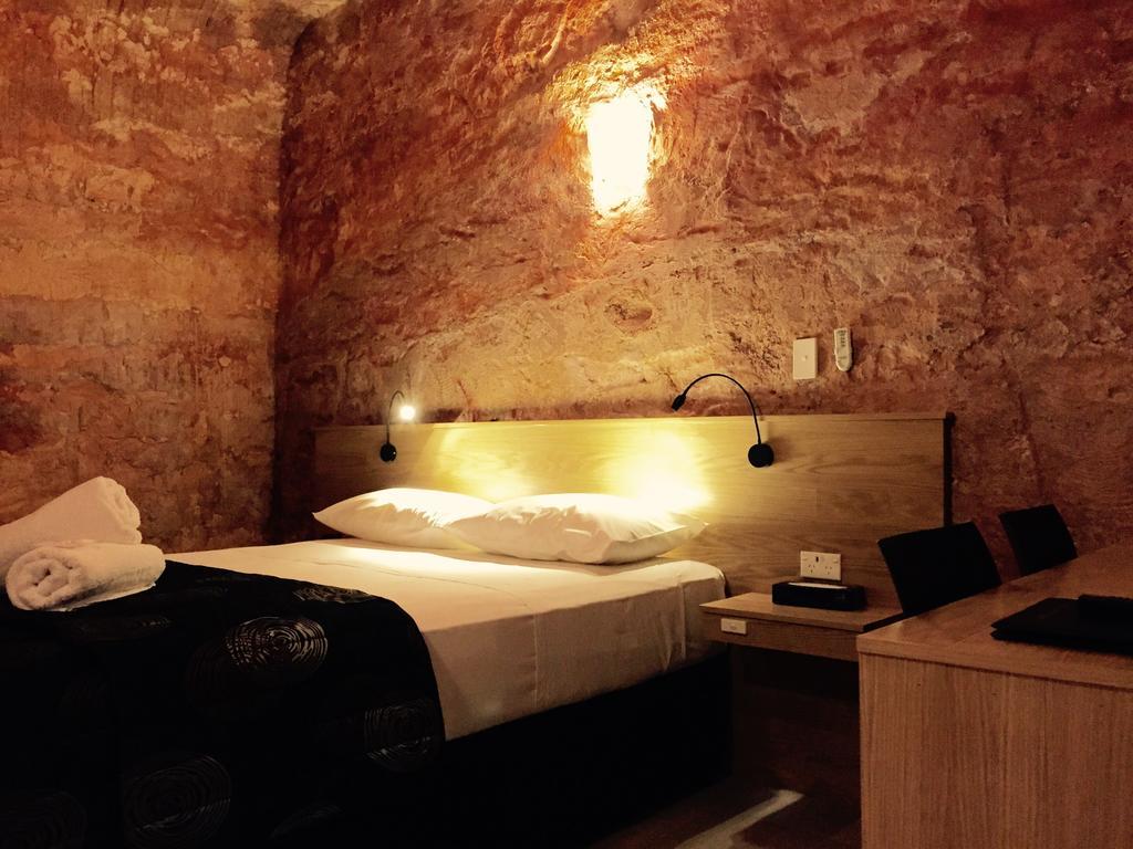 קובר פדי The Lookout Cave Underground Motel חדר תמונה